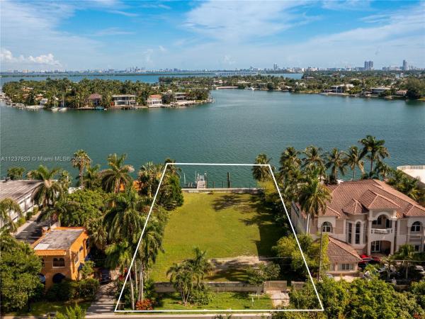 Hibiscus Island, 375 N Hibiscus Dr, Miami Beach, Florida 33139, image 1