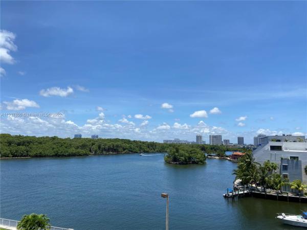 Coastal Towers, 400 Kings Point Dr #516, Sunny Isles Beach, Florida 33160, image 1