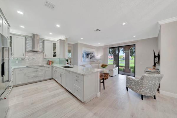 Legends, 2859 Kinsington Cir #17-2, Weston, Florida 33332, image 1