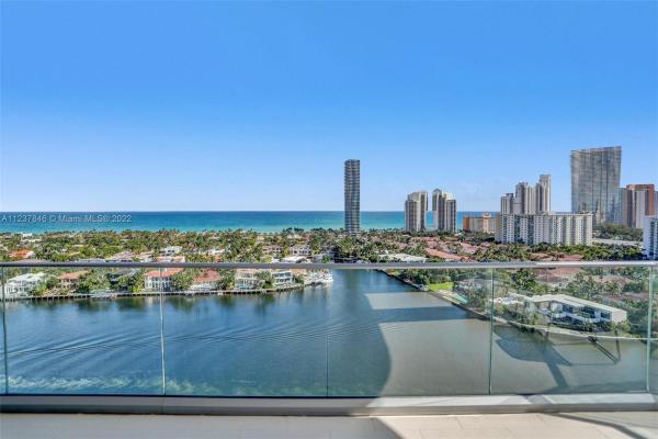 Turnberry Isle North, 19707 Turnberry Way #21E, Aventura, Florida 33180, image 1
