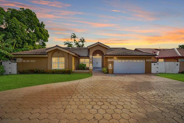 Happy Farms Acres, 9339 SW 35th St, Westchester, Florida 33165, image 1