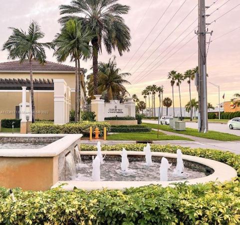 Century Park, 8874 W Flagler St #202, Fountainebleau, Florida 33174, image 2