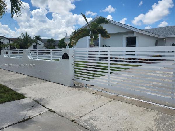 Oak Park, 12637 SW 211th St, Goulds, Florida 33177, image 1