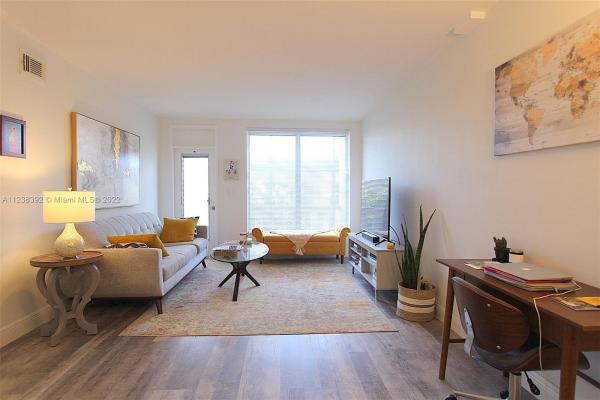 Tower East Incorporated Ocean Beach, 1150 Euclid Ave #202, Miami Beach, Florida 33139, image 1