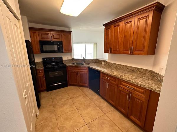 Summer Lake, 3453 NW 44th St #207, Oakland Park, Florida 33309, image 1