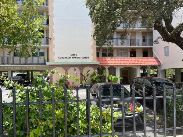 12590 Coronado Towers, 12590 NE 16th Ave #207, North Miami, Florida 33161, image 1