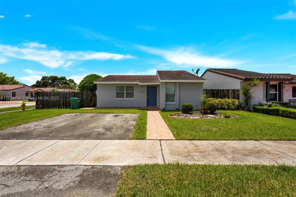Superior Homes, 234 NW 133rd Ct, Tamiami, Florida 33182, image 1