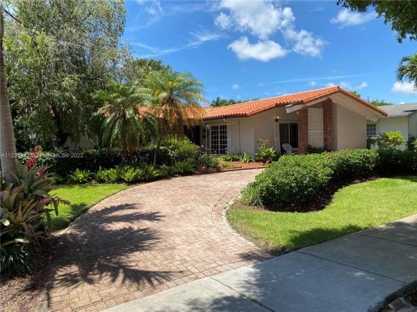 Bel Aire, 9010 SW 187th Ter, Cutler Bay, Florida 33157, image 2