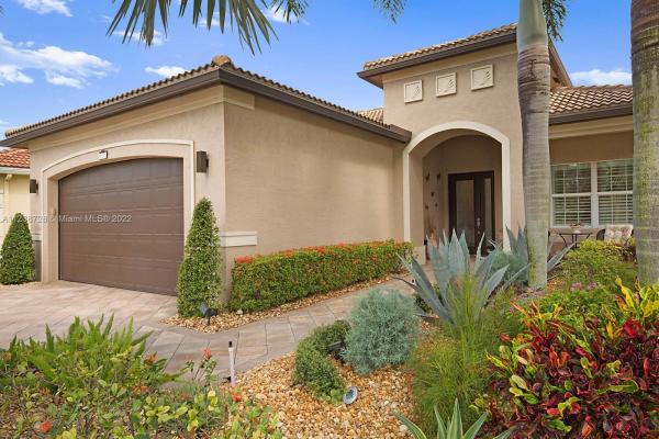 Valencia Cove, 8687 Cathedral Peak Ct, Boynton Beach, Florida 33473, image 2