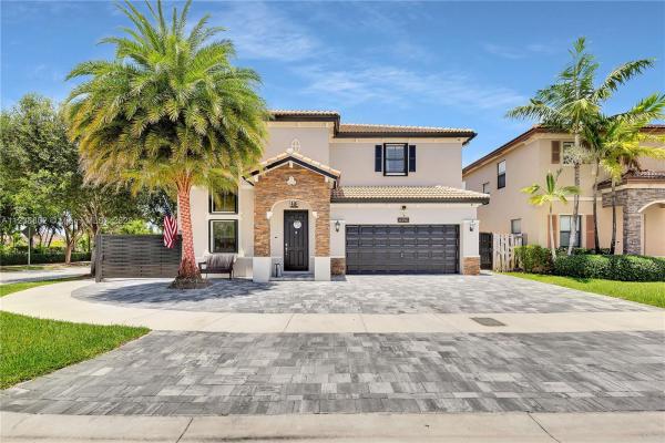 Interlaken, 4390 SW 164th Ct, Kendale Lakes, Florida 33185, image 1