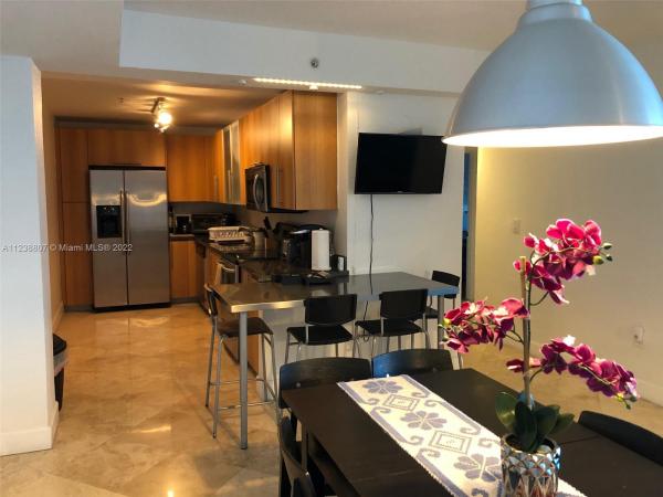 Treasures On The Bay, 7501 E Treasure Dr #8M, North Bay Village, Florida 33141, image 2