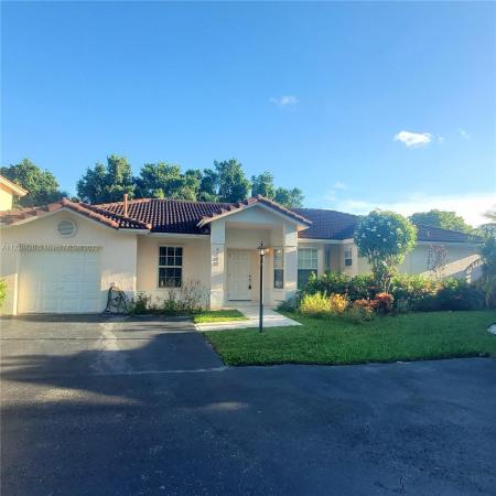 Patio Homes Of Doral Pines, 5768 NW 100th Ave, Doral, Florida 33178, image 1