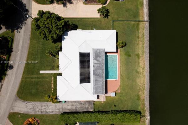 Kendall Park Estates, 10820 SW 74th Ct, Pinecrest, Florida 33156, image 1