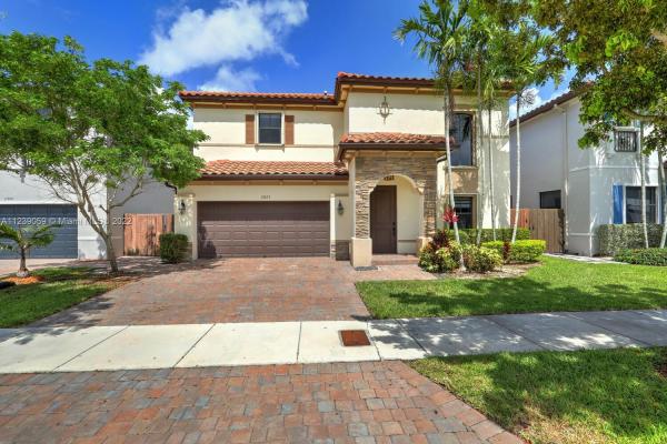 Gardens By The Hammocks, 11823 SW 151st Pl, The Hammocks, Florida 33196, image 2