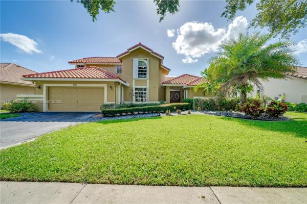 Fox Run At Jacaranda, 1871 NW 106th Ter, Plantation, Florida 33322, image 1