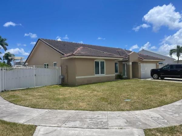 Richmond West No HOA, 16861 SW 149th Ave, Richmond West, Florida 33187, image 1
