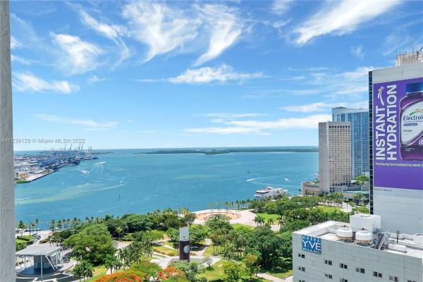 Vizcayne North, 244 Biscayne Blvd #2507, Miami, Florida 33132, image 2
