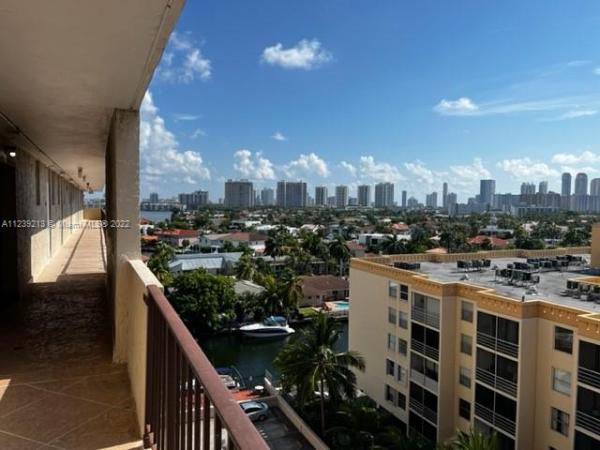 Island Shores, 2 N Miami Beach Blvd #903, North Miami Beach, Florida 33160, image 1