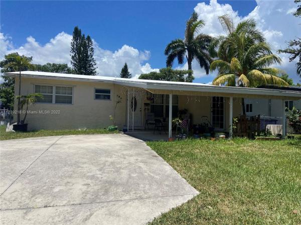 Ro-Len Acres, 724 SW 2nd Ave, Hallandale Beach, Florida 33009, image 1