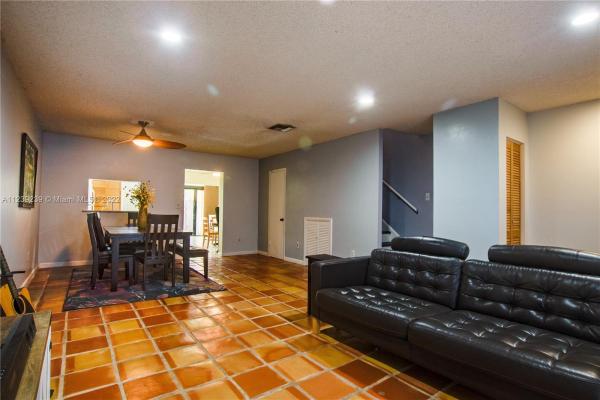 Taracoma Townhomes, 13715 SW 84th St #E-8, Glenvar Heights, Florida 33183, image 1