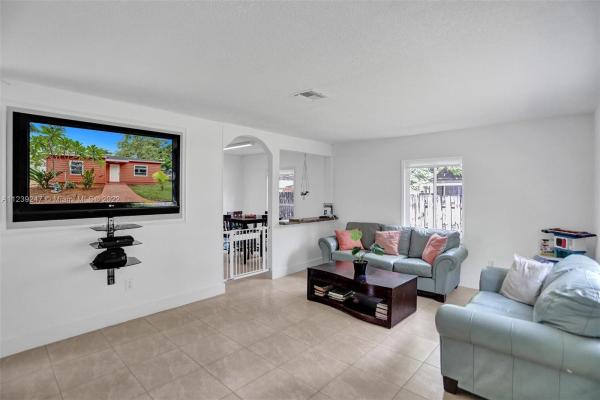 North Shore Heights, 770 NW 125th St, North Miami, Florida 33168, image 1