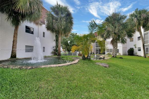 Canongate, 8000 S Lagos De Campo Blvd #A-201, Tamarac, Florida 33321, image 1