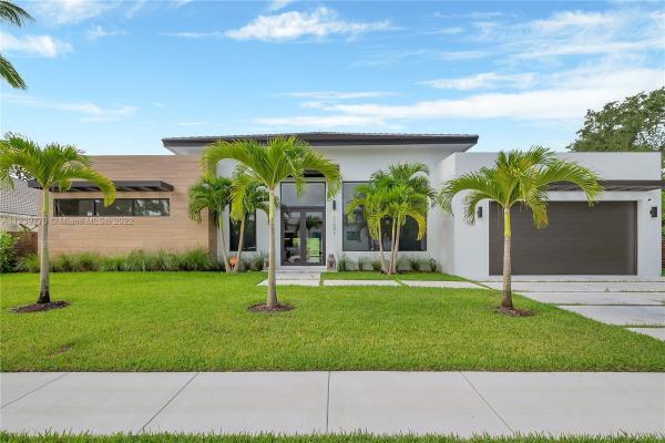 Jacaranda Cay, 10190 SW 5th St, Plantation, Florida 33324, image 1
