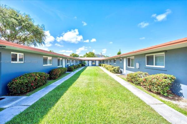Coronet Village, 2461 Polk St #3, Hollywood, Florida 33020, image 1