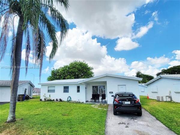 Spring Lake Villas, 120 NW 42nd Ct, Deerfield Beach, Florida 33064, image 1