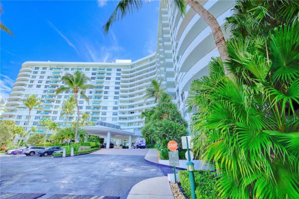Seacoast 5151, 5151 Collins Ave #825, Miami Beach, Florida 33140, image 1
