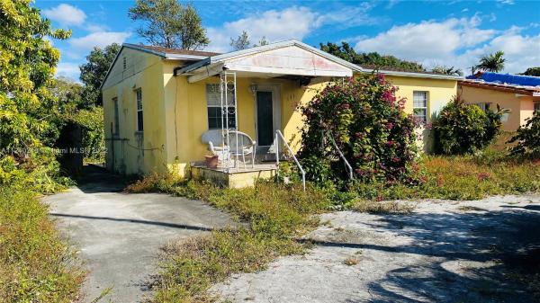 Andrews Park, 131 W 41st St, Hialeah, Florida 33012, image 1