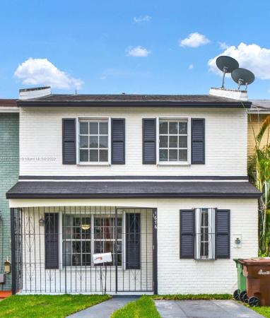Lake Royal East, 1676 W 72nd St, Hialeah, Florida 33014, image 1