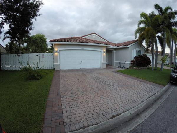 Banyan Oakridge, Hollywood, Florida 33312, image 2