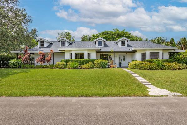 Regina Lynn Ranches, 15200 SW 24th Pl, Davie, Florida 33326, image 1
