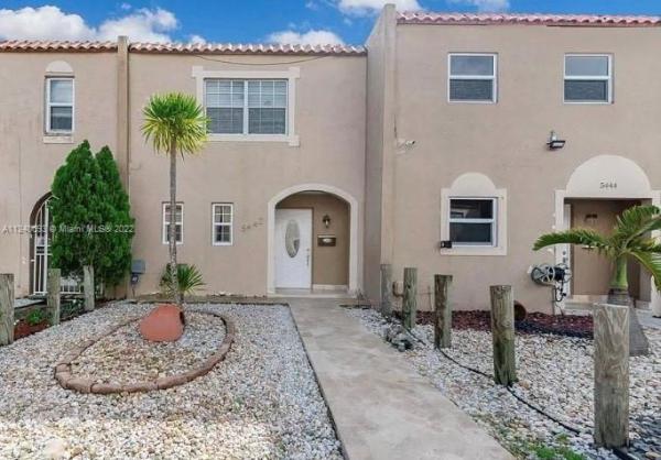 Barbella, 5442 NW 168th Ter, Miami Gardens, Florida 33055, image 1