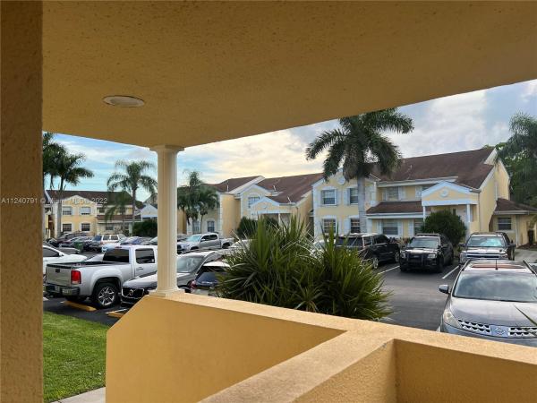 Centergate, 2202 SE 27th Dr #201-A, Homestead, Florida 33035, image 2