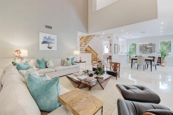L'Hermitage, 2000 S Bayshore Dr #50, Miami, Florida 33133, image 1