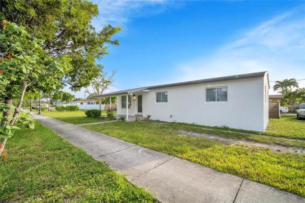 West Carver Ranches, 5600 SW 19th St, West Park, Florida 33023, image 1