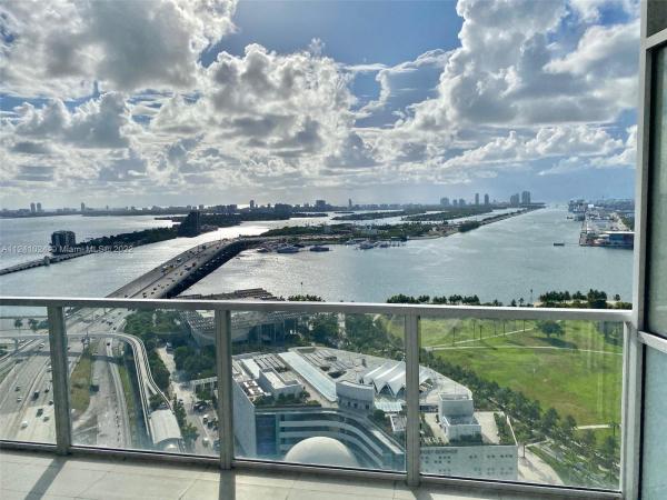 Marquis Residences, 1100 Biscayne Blvd #3105, Miami, Florida 33132, image 2