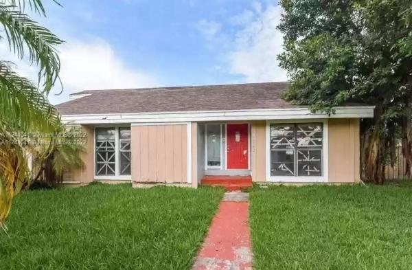 Southridge Heights, 20642 SW 119th Pl, South Miami Heights, Florida 33177, image 1