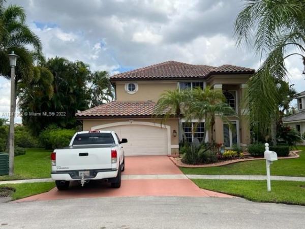 Treasure Cay At Silver Lakes, 759 NW 174th Ave, Pembroke Pines, Florida 33029, image 1