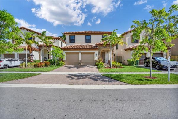 Barbados At Oasis, 2442 NE 1st St, Homestead, Florida 33033, image 2