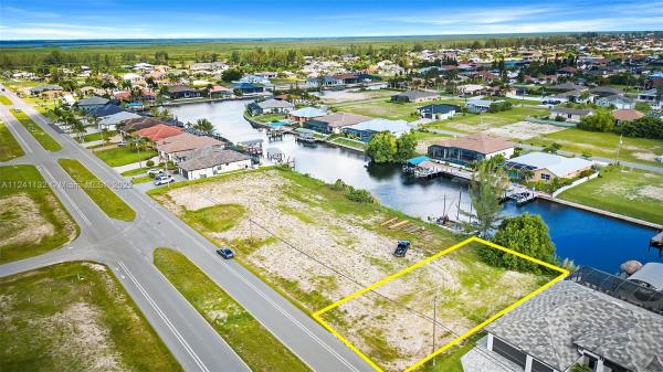 Cape Coral Residential, 3617 Embers Pkwy W, Cape Coral, Florida 33993, image 1