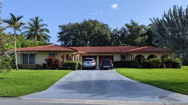 Village Green, 8991 NW 33rd St, Coral Springs, Florida 33065, image 1