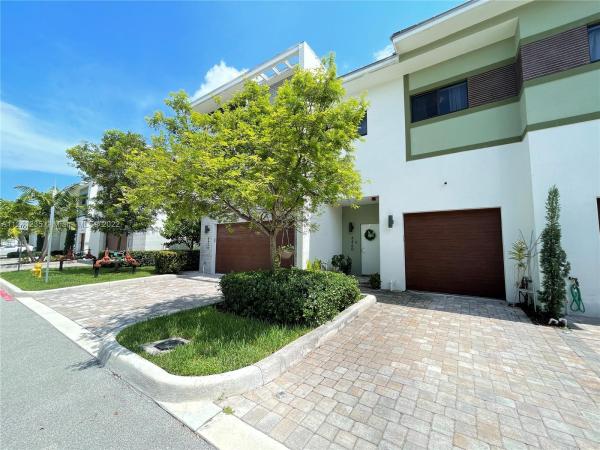 Strata At Plantation, 4460 NW 8th Ct, Plantation, Florida 33317, image 1