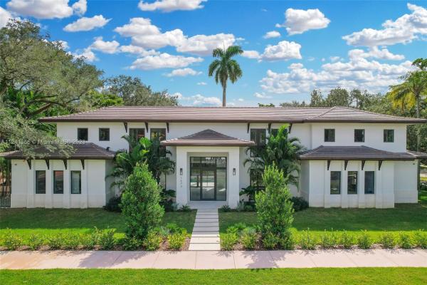 Riviera, 4801 Alhambra Cir, Coral Gables, Florida 33146, image 2