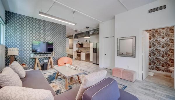 The Montclair, 1700 Meridian Ave #205, Miami Beach, Florida 33139, image 1