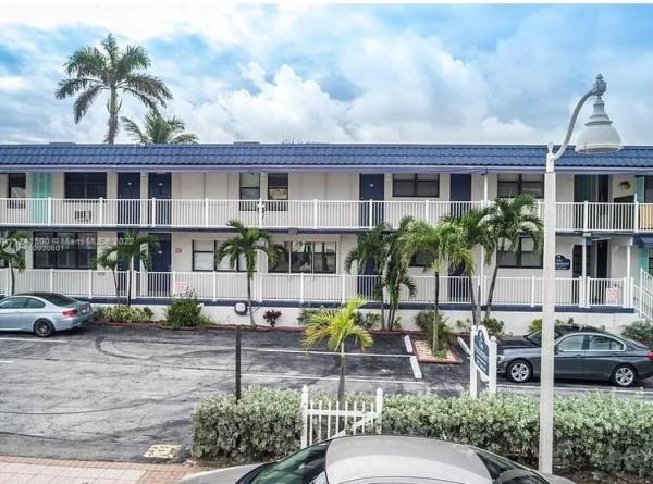 The President, 322 Taylor St #1E, Hollywood, Florida 33019, image 1