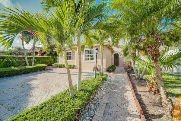 Natalie Homes, 14546 SW 113th Ln, The Hammocks, Florida 33186, image 1