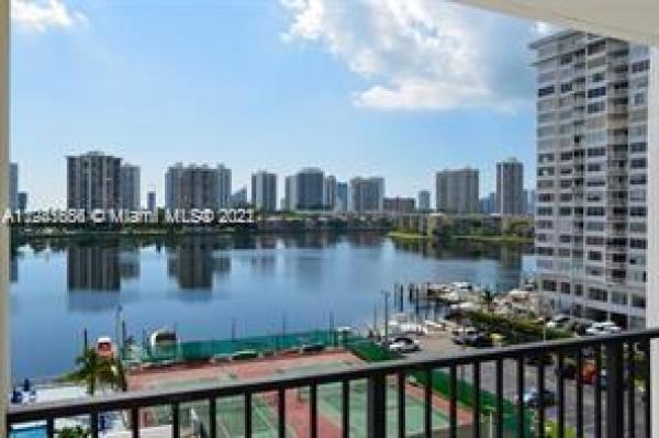 Commodore Plaza Tower, 2750 NE 183rd St #709, Aventura, Florida 33160, image 2